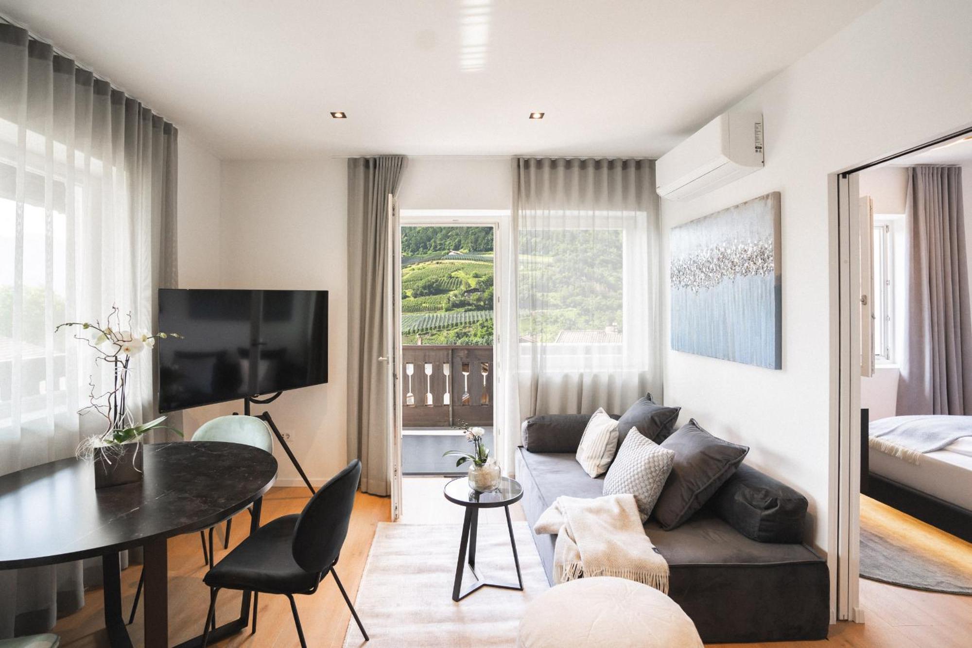 Luxe Vista City Apartments Algund Екстериор снимка