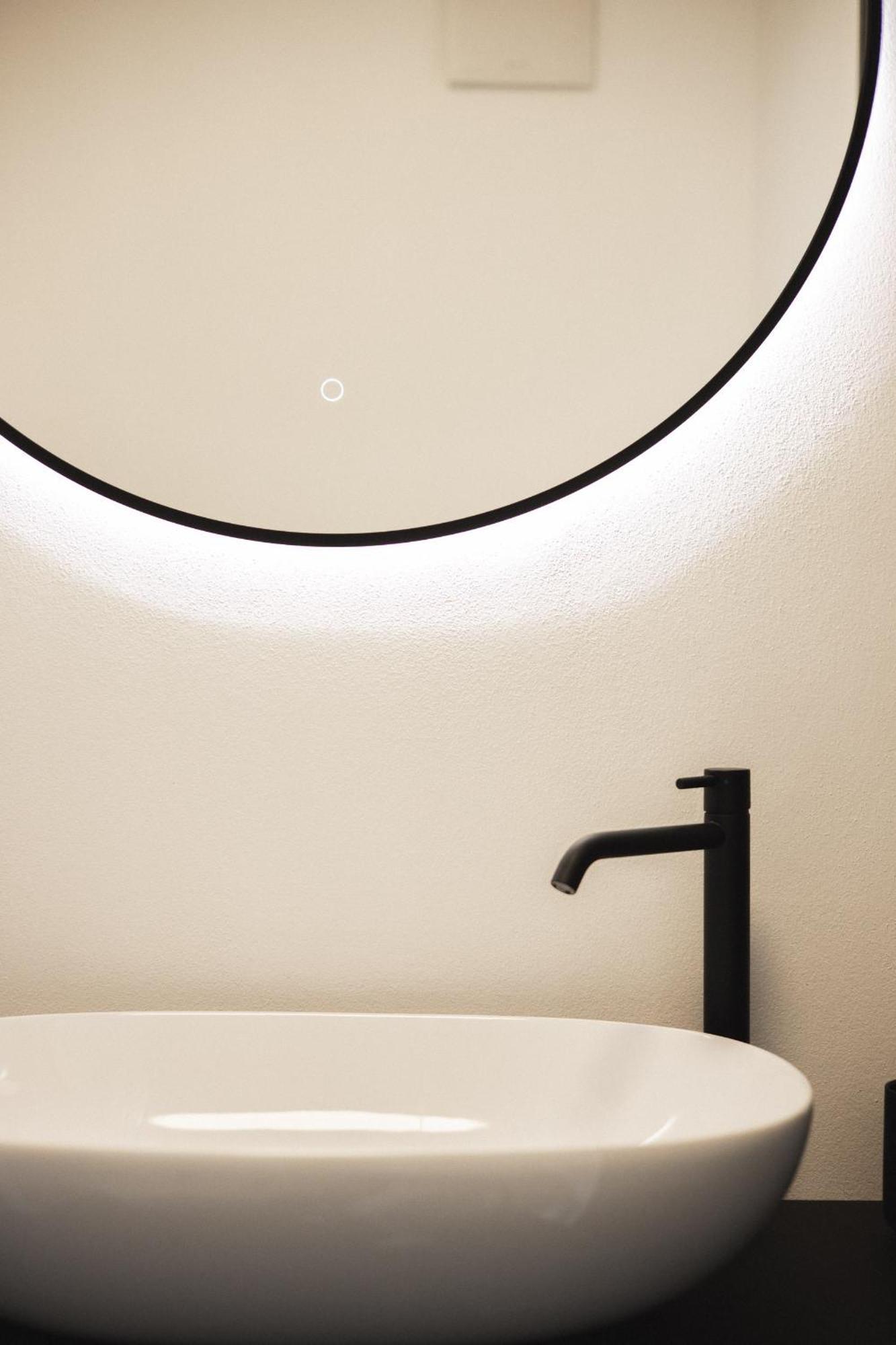 Luxe Vista City Apartments Algund Екстериор снимка